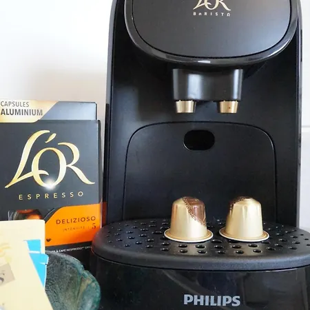 Belle Vie Vue Dominante Et - 2 A 4 Personnes * 卡布尔